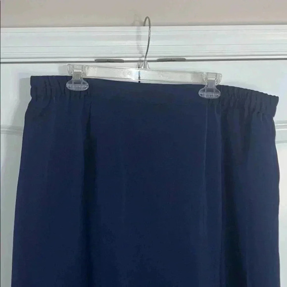 Tally Taylor 3 Piece Skirt Suit​​​ - Picture 10 of 14